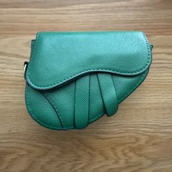 Cutest Fashion Bags For Ladies And Women