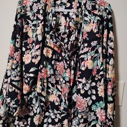 Brand New Women Top Size 3