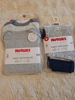 Baby Huggies 5 pc smiley set
