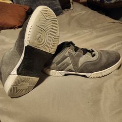 SKATE SHOES For Grinds And Tricks