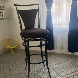 2 Bar Stools