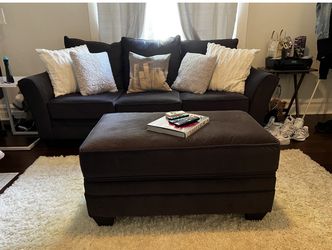 “PRICE JUST REDUCED”  Nearly New Sofa, Loveseat, Ottoman, and Accent pillows