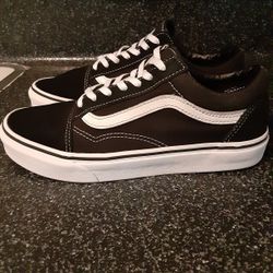 Vans womens 7.5 Good Condition 