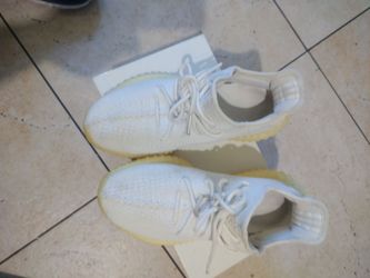Pre Owned Adidas  Originals no Yeezy Boost 350.V2 Low Cream white / triple