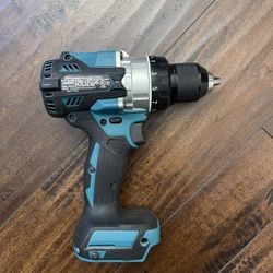 New 18V Makita Hammer Drill
