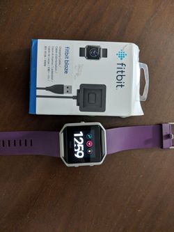FITBIT BLAZE MODEL FB502 WITH CHARGER for Sale in Miami FL OfferUp
