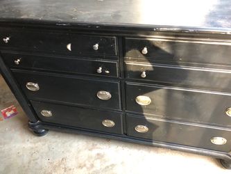 Long dresser