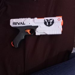 Nerf Rival Gun XVlll (2guns) used