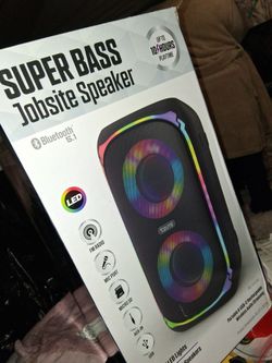 Super bass jobsite speaker