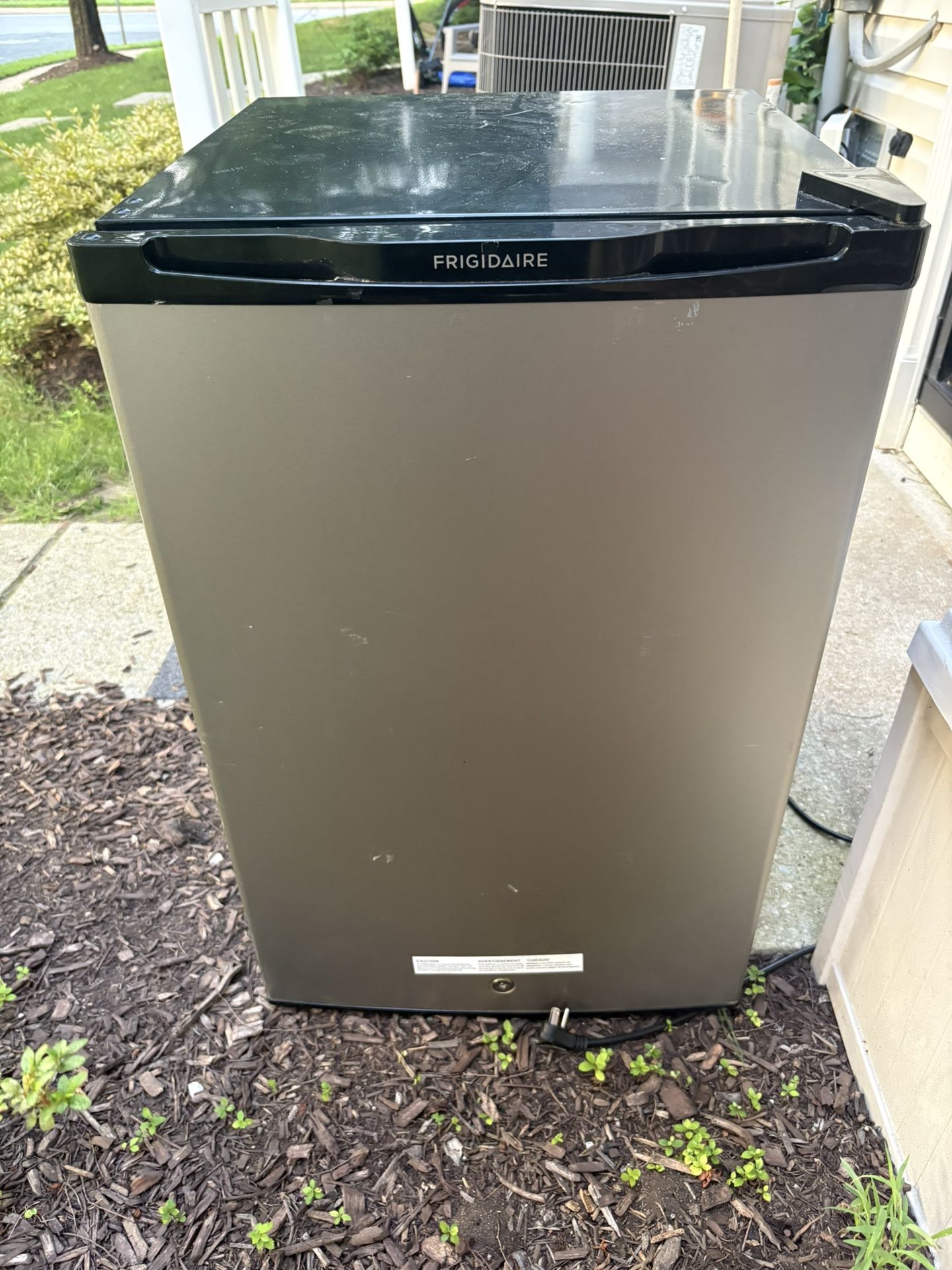 Frigidaire Mini Fridge.