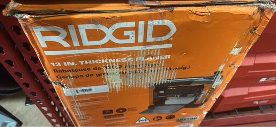 Ridgid 13” thickness planer only asking $340 (financing available)