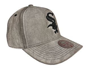 Chicago White Sox Grey Denim Mitchell & Ness Snapback Cap - OSFA
