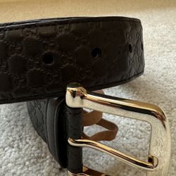 Authentic men’s brown Gucci belt perfect condition