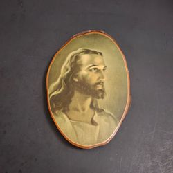 Vintage Religious Plaque Featuring The Famous Head Of Christ Lithograph Print On A Rustic Wood Slice 10.5"x6.25"x.75" Thick