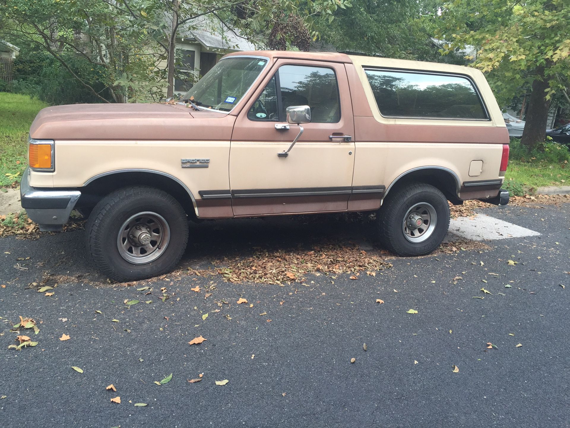 Bronco XLT and Honda Motorcycle for trade or sell