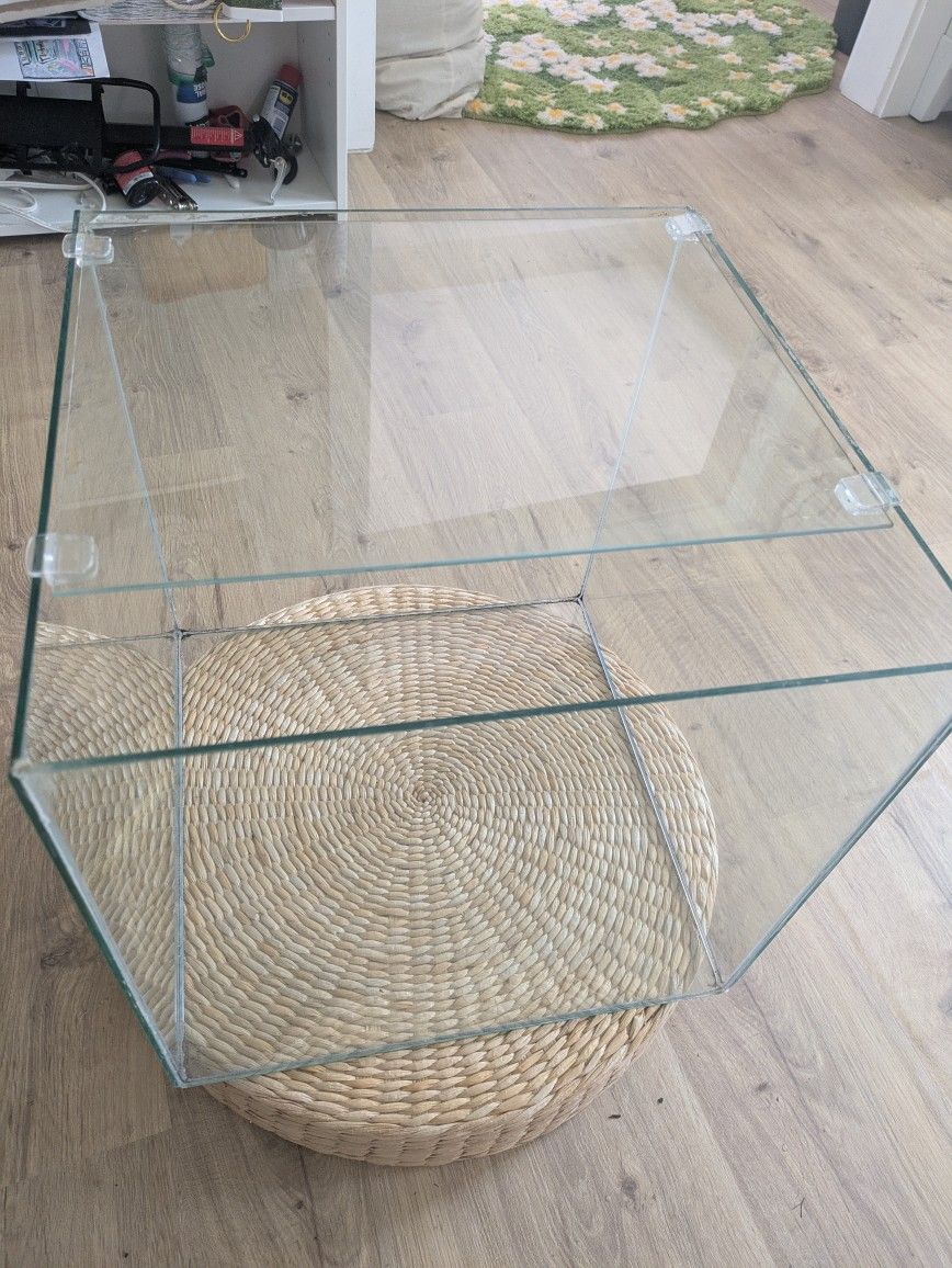 Rimless 15X15X15 Aquarium with glass lid
