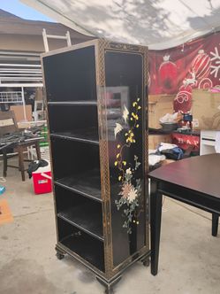 Chinese Cabinet