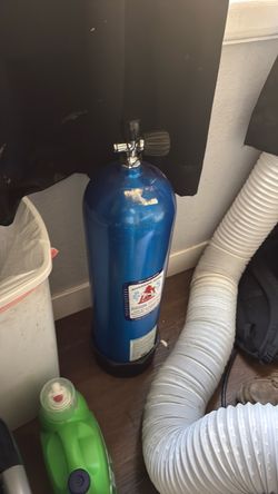 Complete scuba diving equipment