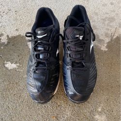 Mizuno Softball Cleats Women’s Size 9
