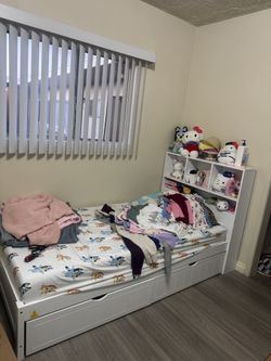 Twin Bed With 2 Drawers