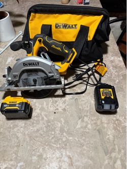 Dewalt 12v Cordless  Circular Saw