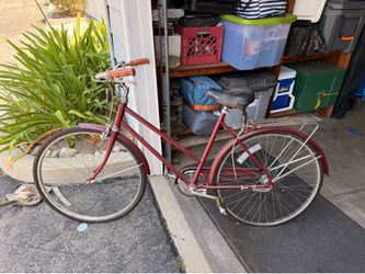 Vintage woman’s 3 speed sears bicycle