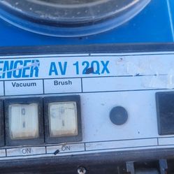 Avenger AV 12 Carpet Cleaner
