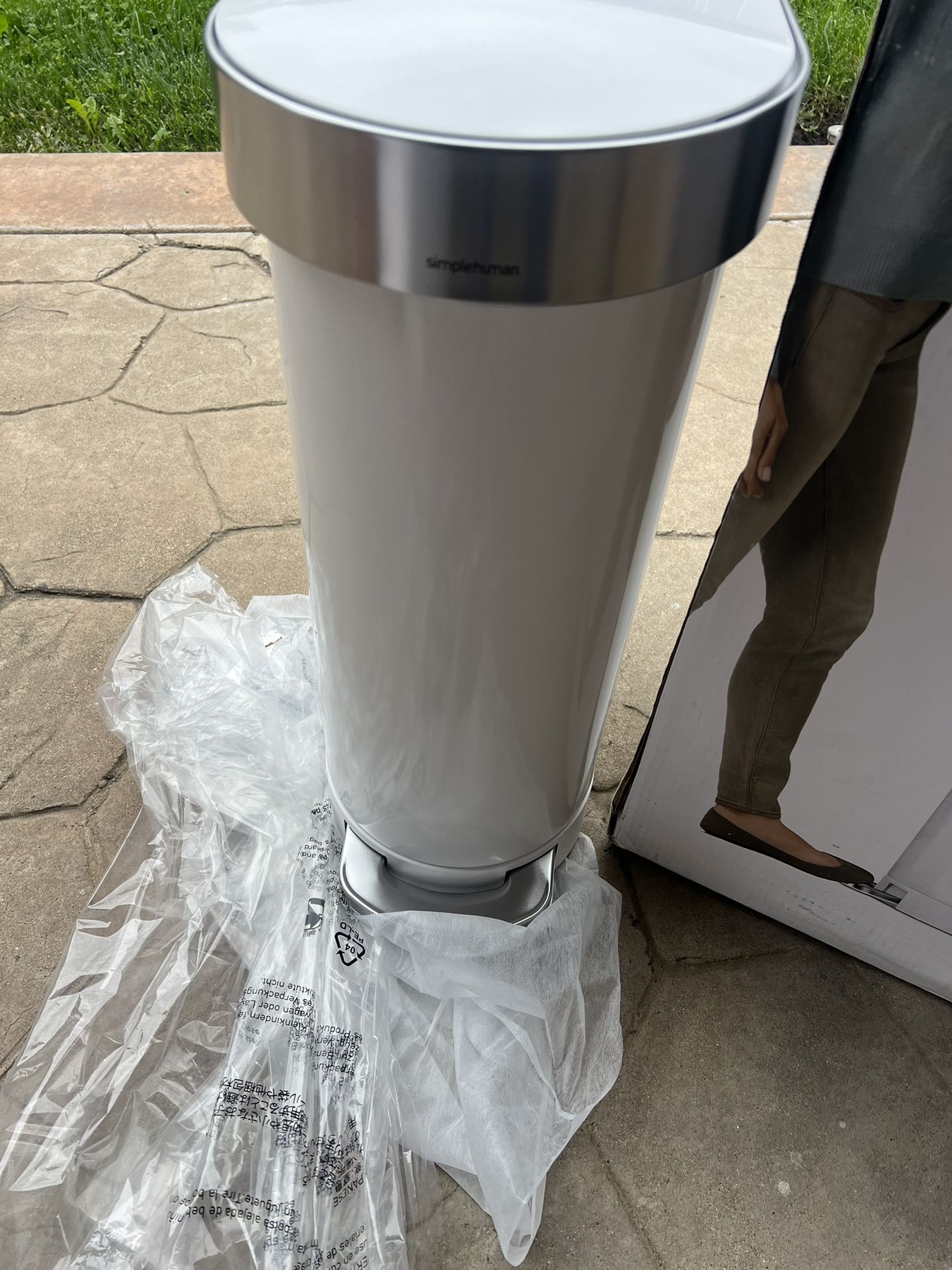 simplehuman 45L Slim Liner Rim Step Kitchen Trash Can, White Steel
