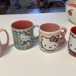 Hello Kitty Cups 