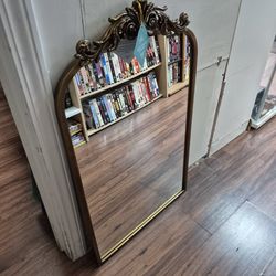 Kate & Laurel Mirror