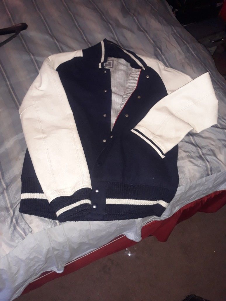 💥Black Friday💥 Large Varsity Jacket