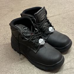 NWT Skechers Work Boots 10.5 