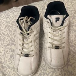 Shoes for men size 7.5. Fila
