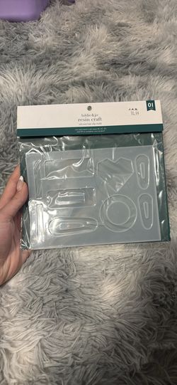 Resin hair clip mold