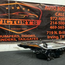 LEXUS RX350/450 RH HEADLIGHT 2020-2022 OEM