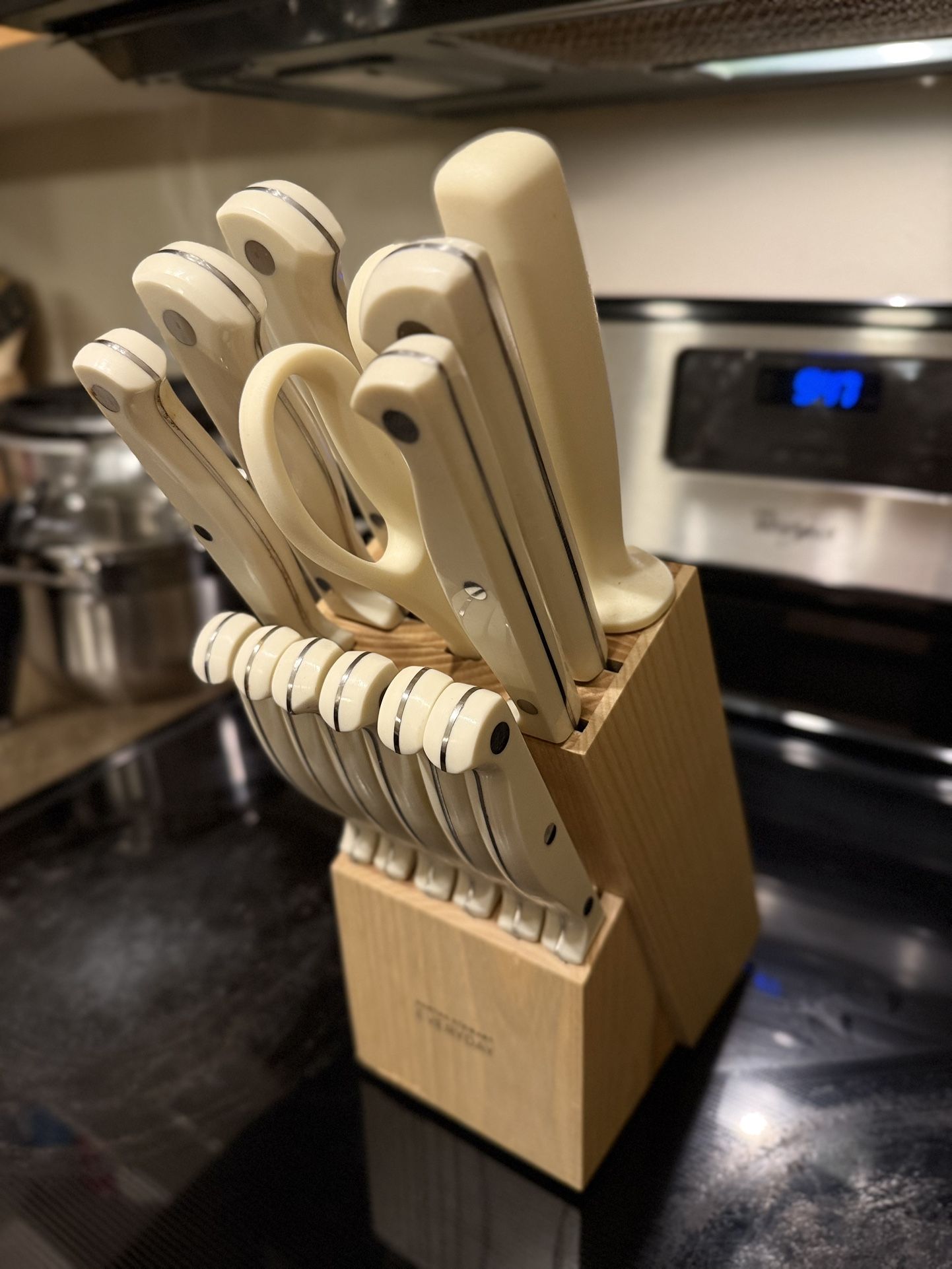 Martha Stewart Everyday 14-Piece Cutlery Set – $20
