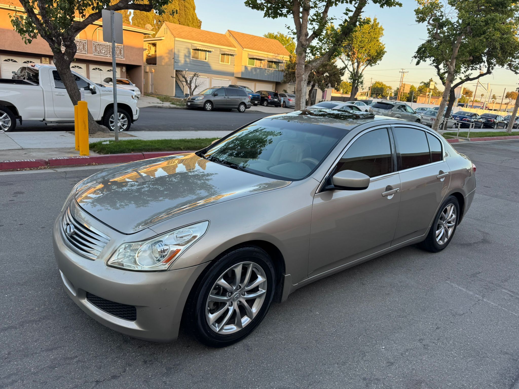2009 Infiniti G37