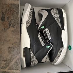 (Willing Too Negotiate/trade)Jordan 3 Green glow 