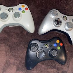 (NO BACKS) Xbox 360 Controllers