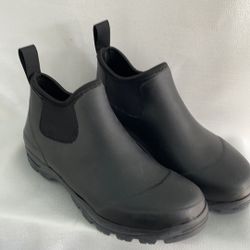 New Pemberton rain boots unisex