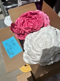 Large Foam Flowers Pink and White Set