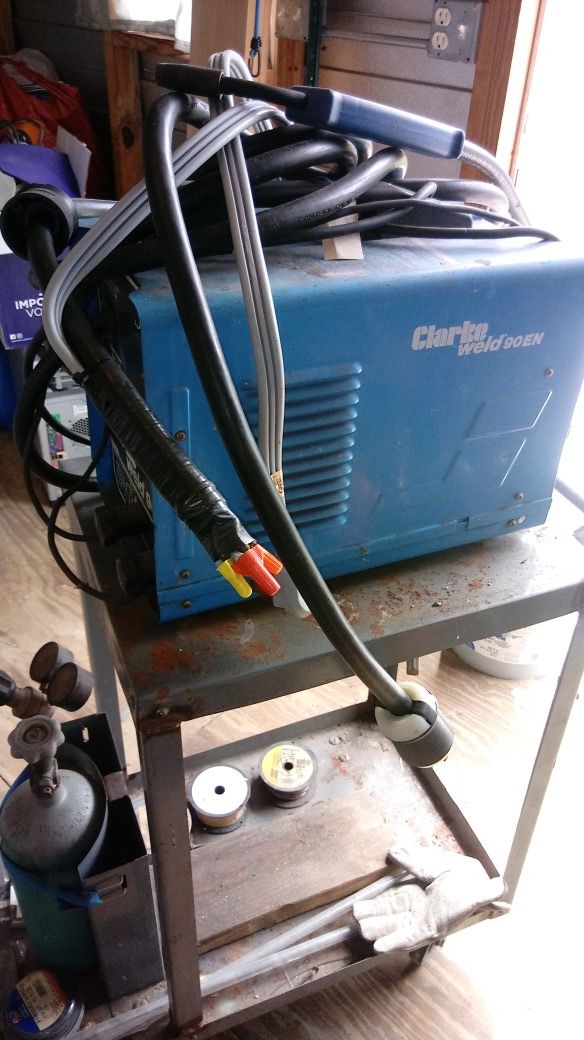 Clarke 90-EN Wire Feed Mig Welder on rolling cart