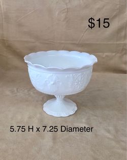 Vintage Milk Glass Pieces