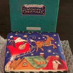 🎄🎅🏼  Christmas/Holiday Hallmark Porcelain Box/Container with Lid “Wonders of Christmas” (brand new)