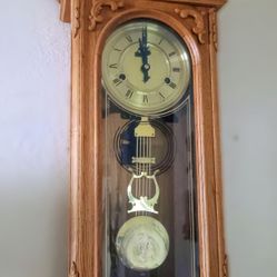 Wind Up Pendulum Wall Chime Clock