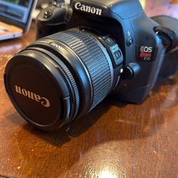 CANON EOS REBEL T2i