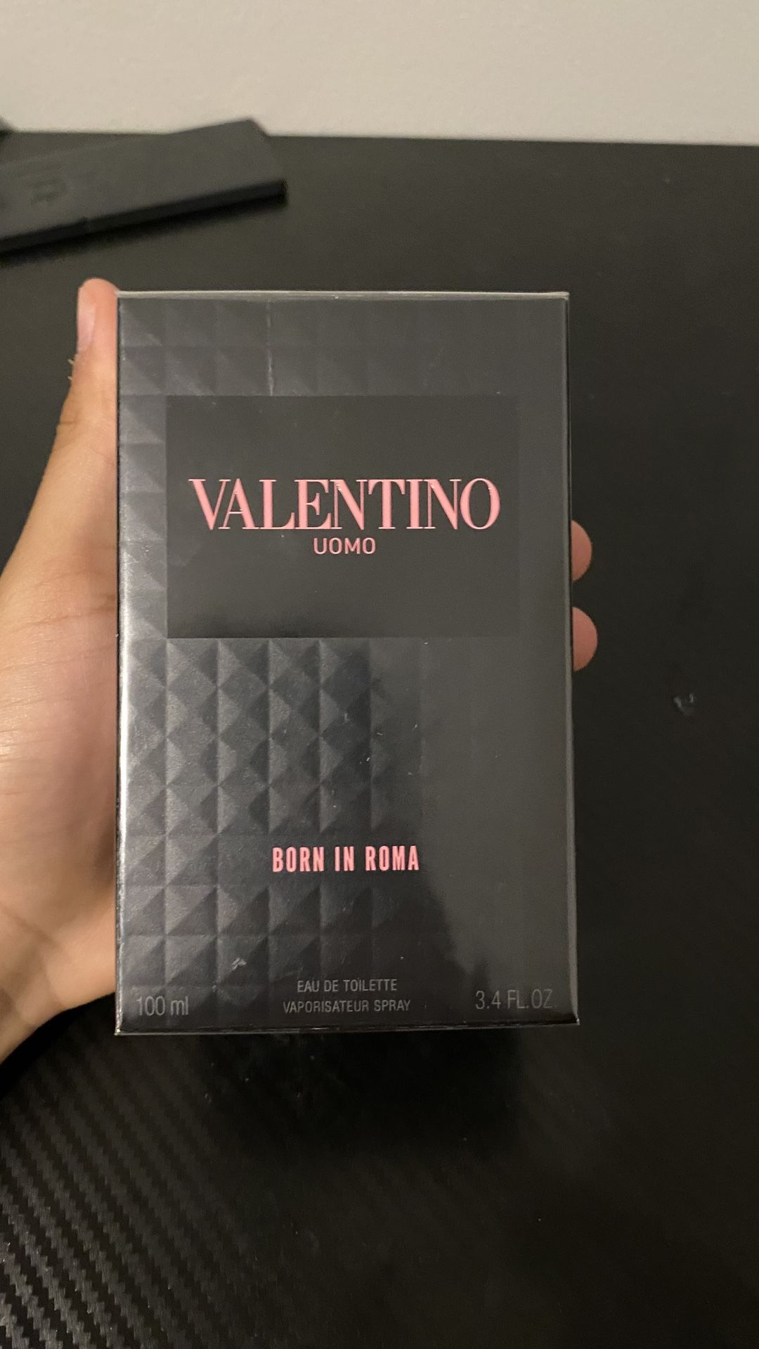 Valentino Uoma Born In Roma EDT