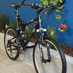 26” GT iDrive 5.0 full-suspension mountain Bike 