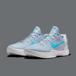 Kobe Protro Caitlin Clark Size 10.5