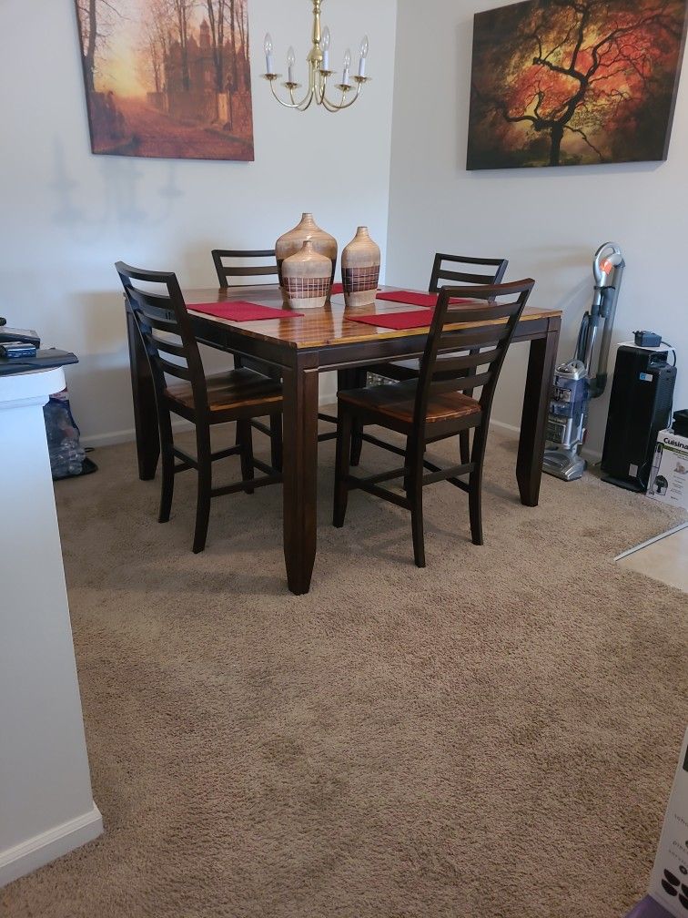 Kitchen Table and 4 Chairs. Bar Height W54" X D54" X H36"